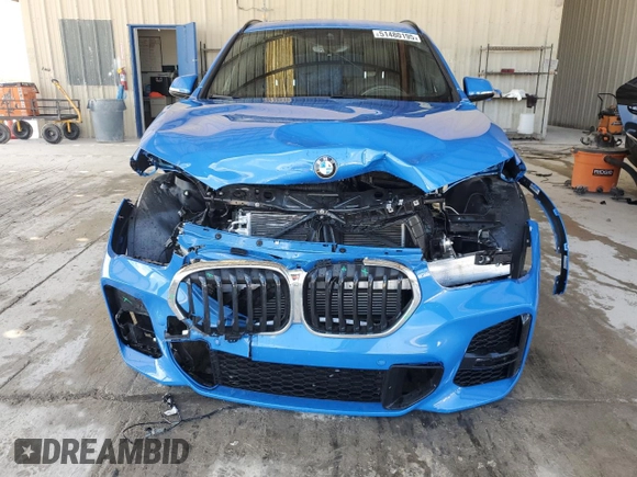 2021 BMW X1 sDrive28i with VIN WBXJG7C05M5U02743, listed as a Copart auction lot 51480195 with 25,466 mi miles and Salvage Title. Bid and sale history available at carsss.com. Image 5.