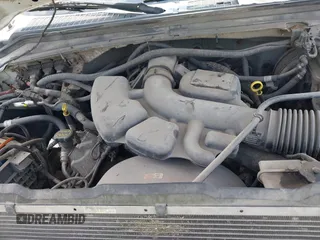 2008 Ford F-350 with VIN 1FDSF30518EB85528, listed as a IAAI auction lot 42470231 with 209,284 mi miles and . Bid and sale history available at DreamBid. Image 10.