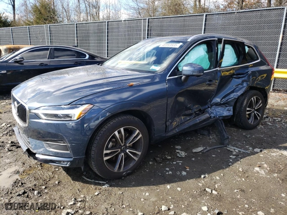 2021 Volvo XC60 Momentum with VIN YV4102RK0M1739757, listed as a Copart auction lot 46993935 with NaN miles and Salvage Title. Bid and sale history available at carsss.com. Image 1.