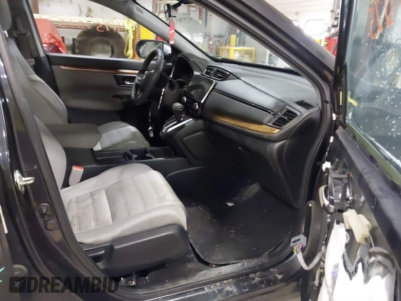 2017 Honda CR-V EX with VIN 5J6RW2H57HL059990, listed as a IAAI auction lot 41757025 with 136,533 mi miles. Bid and sale history available at carsss.com. Image 5.
