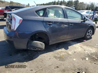 2013 Toyota Prius One with VIN JTDKN3DU8D5662863, listed as a Copart auction lot 48520015 with 87,596 mi miles and Clean Title. Bid and sale history available at DreamBid. Image 3.