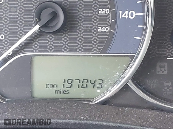 2015 Toyota Corolla L z VIN 5YFBURHE6FP223076, wystawiony jako IAAI lot #42360166 z przebiegiem 197 043 mil mil oraz . Historia ofert i sprzedaży dostępna na DreamBid. Obrazek 15.