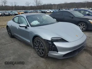 2022 Porsche Taycan z VIN WP0AA2Y11NSA14210, wystawiony jako Copart lot #72430792 z przebiegiem 3 932 mil mil oraz . Historia ofert i sprzedaży dostępna na DreamBid. Obrazek 4.