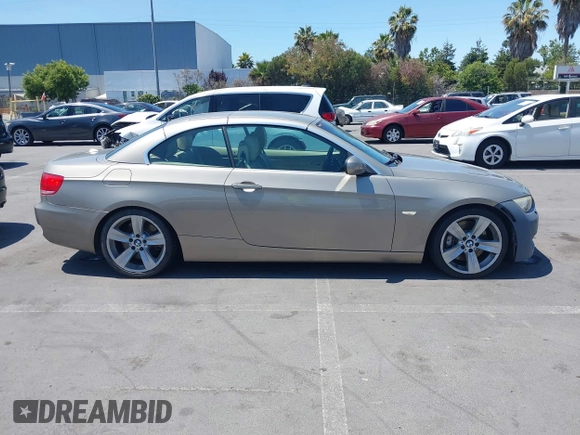 2010 BMW 3 Series 335i with VIN WBAWL7C51AP474935, listed as a IAAI auction lot 42765310 with 178,150 mi miles and . Bid and sale history available at DreamBid. Image 13.