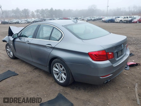2015 BMW 5 Series 528i xDrive with VIN WBA5A7C57FD621303, listed as a IAAI auction lot 41903679 with 113,679 mi miles and . Bid and sale history available at DreamBid. Image 3.