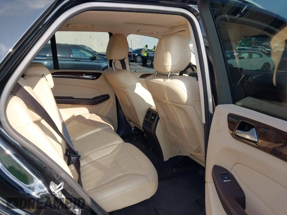 2016 Mercedes-Benz GLE 350 z VIN 4JGDA5JB5GA727131, wystawiony jako IAAI lot #42392219 z przebiegiem 106 531 mil mil oraz . Historia ofert i sprzedaży dostępna na DreamBid. Obrazek 8.