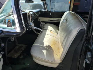 1962 Cadillac Fleetwood z VIN 62R115955, wystawiony jako Copart lot #74818464 z przebiegiem Nie podano mil oraz Szkoda całkowita • Salvage title. Historia ofert i sprzedaży dostępna na DreamBid. Obrazek 7.