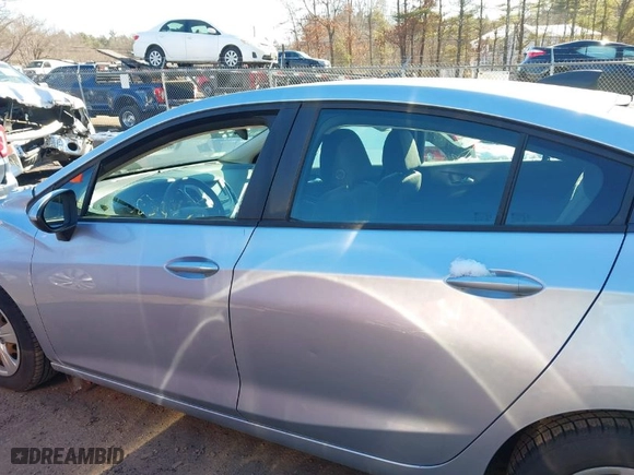 2018 Chevrolet Cruze LS with VIN 1G1BC5SMXJ7223452, listed as a IAAI auction lot 41412639 with 70,302 mi miles. Bid and sale history available at carsss.com. Image 14.