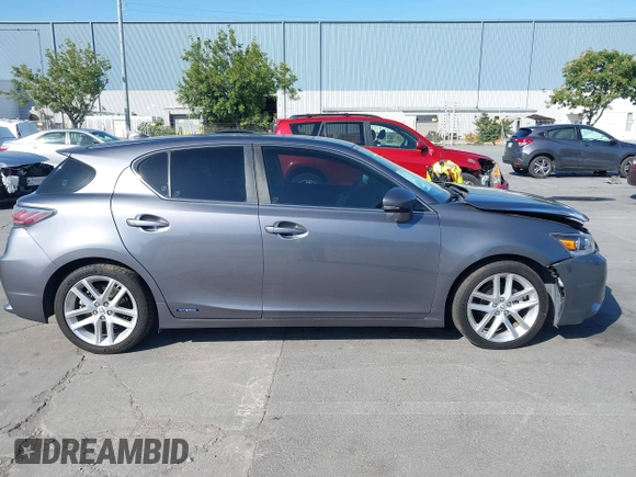 2014 Lexus CT 200h с VIN JTHKD5BH7E2207072, выставлен на аукционе IAAI как лот 42385156 с пробегом 151 551 миль миль и . История ставок и продаж доступна на DreamBid. Изображение 13.