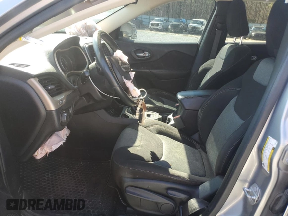 2016 Jeep Cherokee Altitude with VIN 1C4PJLAB8GW324673, listed as a Copart auction lot 50085625 with 117,588 mi miles and Salvage title. Bid and sale history available at DreamBid. Image 7.
