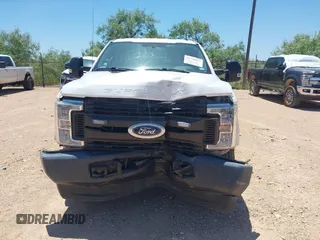 2018 Ford F-250 XL with VIN 1FD7X2B66JEC48101, listed as a IAAI auction lot 42739557 with 100,159 mi miles and . Bid and sale history available at DreamBid. Image 12.