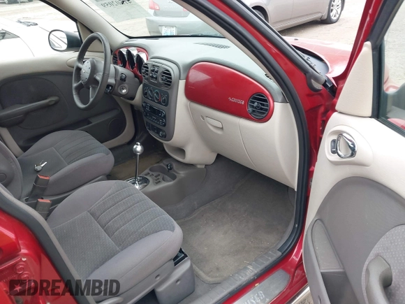 2003 Chrysler PT Cruiser Touring with VIN 3C4FY58BX3T592231, listed as a IAAI auction lot 41502059 with 122,902 mi miles. Bid and sale history available at carsss.com. Image 5.
