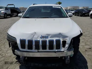 2019 Jeep Cherokee Latitude z VIN 1C4PJLCB0KD248870, wystawiony jako Copart lot #60622765 z przebiegiem 158 329 mil mil oraz Szkoda całkowita • Salvage title. Historia ofert i sprzedaży dostępna na DreamBid. Obrazek 5.