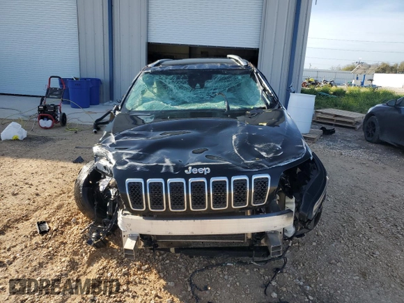 2021 Jeep Cherokee Limited z VIN 1C4PJLDX6MD164341, wystawiony jako Copart lot #49296935 z przebiegiem 333 333 mil mil oraz Czysty tytuł • Clean title. Historia ofert i sprzedaży dostępna na DreamBid. Obrazek 5.