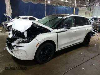 2024 Lincoln Corsair Premiere z VIN 5LMCJ1DA3RUL07695, wystawiony jako Copart lot #45523485 z przebiegiem 21 766 mil mil oraz Nie do naprawy • Non repairable. Historia ofert i sprzedaży dostępna na DreamBid. Obrazek 1.