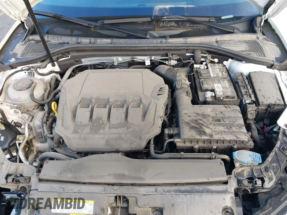 2020 Audi A3 Premium z VIN WAUAUGFF8LA104292, wystawiony jako IAAI lot #37879554 z przebiegiem 28 202 mil mil oraz . Historia ofert i sprzedaży dostępna na DreamBid. Obrazek 10.