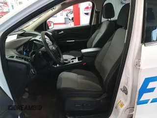 2017 Ford Escape SE z VIN 1FMCU0GD9HUD67764, wystawiony jako IAAI lot #42566602 z przebiegiem 111 244 mil mil oraz . Historia ofert i sprzedaży dostępna na DreamBid. Obrazek 17.