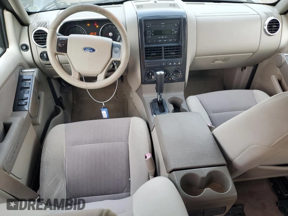 2007 Ford Explorer XLT with VIN 1FMEU73867UA35628, listed as a Copart auction lot 71229704 with 120,473 mi miles and Salvage Title. Bid and sale history available at carsss.com. Image 8.