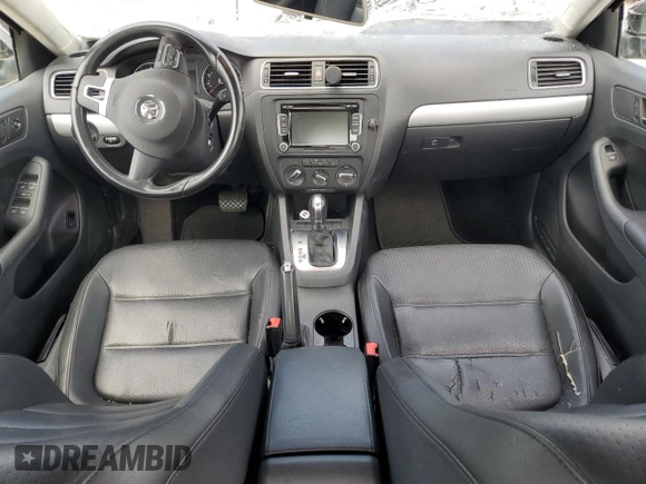 2013 Volkswagen Jetta SE with VIN 3VWDP7AJ9DM298819, listed as a Copart auction lot 57444315 with 69,780 mi miles and Clean title. Bid and sale history available at DreamBid. Image 8.
