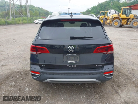 2023 Volkswagen Taos SE z VIN 3VVNX7B22PM330188, wystawiony jako IAAI lot #42219485 z przebiegiem 26 166 mil mil oraz . Historia ofert i sprzedaży dostępna na DreamBid. Obrazek 16.