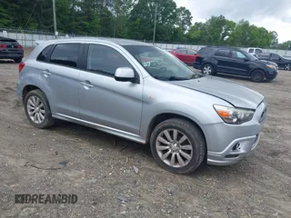 2011 Mitsubishi Outlander SE z VIN JA4AP4AU9BZ017039, wystawiony jako IAAI lot #42377198 z przebiegiem 251 062 mil mil oraz . Historia ofert i sprzedaży dostępna na DreamBid. Obrazek 1.