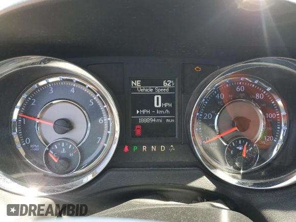 2015 Chrysler Town & Country Touring with VIN 2C4RC1BG9FR602294, listed as a Copart auction lot 55867135 with 188,894 mi miles and Clean Title. Bid and sale history available at DreamBid. Image 9.
