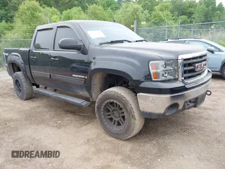 2007 GMC Sierra 1500 SLT z VIN 3GTEK13M87G542960, wystawiony jako IAAI lot #42512520 z przebiegiem 134 869 mil mil oraz . Historia ofert i sprzedaży dostępna na DreamBid. Obrazek 1.