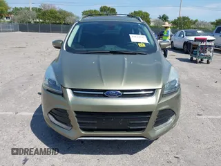 2013 Ford Escape Titanium with VIN 1FMCU0J94DUB06332, listed as a IAAI auction lot 41824742 with 92,633 mi miles. Bid and sale history available at carsss.com. Image 12.