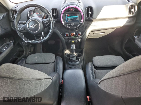 2018 MINI Countryman Cooper S E with VIN WMZYU7C4XJ3E56623, listed as a Copart auction lot 72434664 with 162,692 mi miles and Clean Title. Bid and sale history available at carsss.com. Image 8.