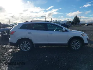 2011 Mazda CX-9 Grand Touring with VIN JM3TB3DV5B0317331, listed as a IAAI auction lot 40935268 with 222,361 mi miles. Bid and sale history available at carsss.com. Image 13.