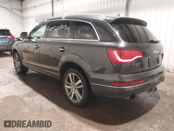 2013 Audi Q7 Premium Plus z VIN WA1LGAFE5DD005527, wystawiony jako IAAI lot #42616487 z przebiegiem 113 552 mil mil oraz . Historia ofert i sprzedaży dostępna na DreamBid. Obrazek 3.
