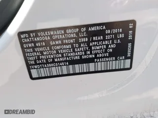 2017 Volkswagen Passat R-Line w/Comfort Pkg with VIN 1VWDT7A39HC014514, listed as a IAAI auction lot 41988227 with 87,038 mi miles. Bid and sale history available at carsss.com. Image 9.