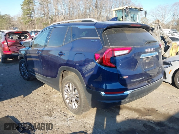 2022 GMC Terrain SLT with VIN 3GKALPEV7NL205869, listed as a IAAI auction lot 41352077 with 56,641 mi miles. Bid and sale history available at carsss.com. Image 3.