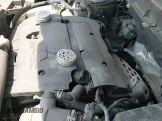 2020 Mitsubishi Outlander ES z VIN JA4AP3AU2LU013097, wystawiony jako IAAI lot #42517907 z przebiegiem 47 549 mil mil oraz . Historia ofert i sprzedaży dostępna na DreamBid. Obrazek 19.
