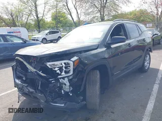 2024 GMC Terrain SLE z VIN 3GKALTEG9RL114196, wystawiony jako IAAI lot #42116149 z przebiegiem 17 048 mil mil oraz . Historia ofert i sprzedaży dostępna na DreamBid. Obrazek 2.