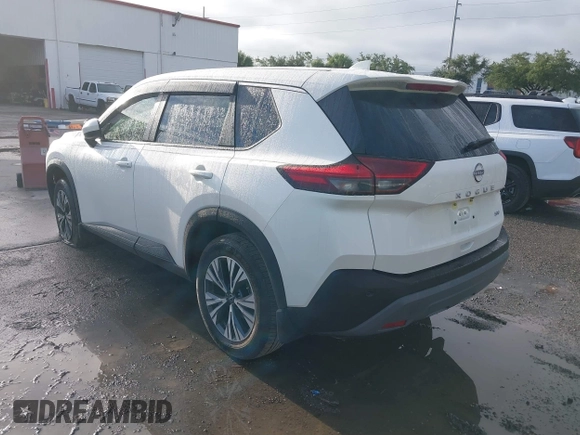 2023 Nissan Rogue SV z VIN JN8BT3BA1PW430591, wystawiony jako IAAI lot #40313297 z przebiegiem 2981 mil mil oraz . Historia ofert i sprzedaży dostępna na DreamBid. Obrazek 3.
