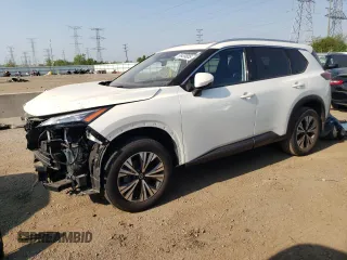 2021 Nissan Rogue SV z VIN JN8AT3BB4MW210829, wystawiony jako Copart lot #56459885 z przebiegiem 27 071 mil mil oraz Szkoda całkowita • Salvage title. Historia ofert i sprzedaży dostępna na DreamBid. Obrazek 1.