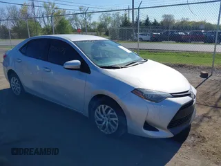 2019 Toyota Corolla L z VIN 2T1BURHE6KC134196, wystawiony jako IAAI lot #42061079 z przebiegiem 176 781 mil mil oraz . Historia ofert i sprzedaży dostępna na DreamBid. Obrazek 1.