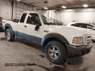 2006 Ford Ranger XLT with VIN 1FTZR45E36PA84372, listed as a IAAI auction lot 41238021 with 158,715 mi miles. Bid and sale history available at carsss.com. Image 1.