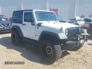 2012 Jeep Wrangler Rubicon with VIN 1C4BJWCG5CL260155, listed as a IAAI auction lot 41895203 with 195,412 mi miles and . Bid and sale history available at DreamBid. Image 1.
