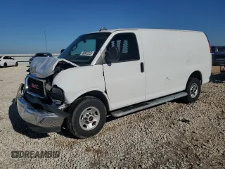 2022 GMC Savana Cargo Van with VIN 1GTW7AFP8N1231004, listed as a Copart auction lot 81510434 with 15,698 mi miles and Clean Title. Bid and sale history available at carsss.com. Image 1.