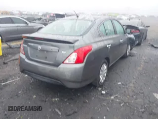 2018 Nissan Versa SV with VIN 3N1CN7AP8JL801740, listed as a IAAI auction lot 40832043 with 171,497 mi miles. Bid and sale history available at carsss.com. Image 4.