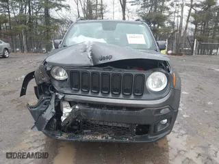 2018 Jeep Renegade Altitude with VIN ZACCJBBB5JPJ18803, listed as a IAAI auction lot 41662237 with 81,062 mi miles. Bid and sale history available at carsss.com. Image 12.