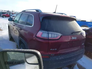 2019 Jeep Cherokee Latitude Plus with VIN 1C4PJMLB6KD465474, listed as a IAAI auction lot 41563058 with 74,680 mi miles. Bid and sale history available at carsss.com. Image 3.