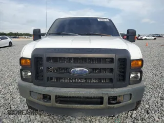 2010 Ford F-250 XL z VIN 1FTSX2BR4AEB37751, wystawiony jako Copart lot #62980735 z przebiegiem 294 465 mil mil oraz Czysty tytuł • Clean title. Historia ofert i sprzedaży dostępna na DreamBid. Obrazek 5.