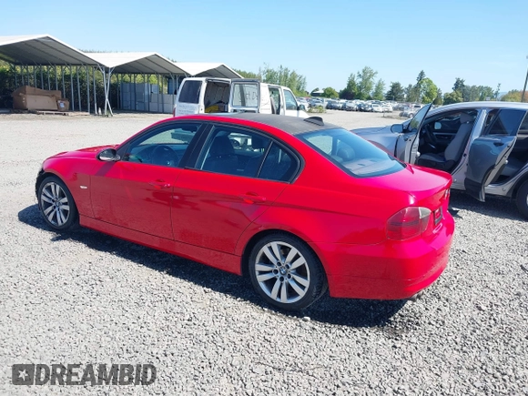 2006 BMW 3 Series 325i z VIN WBAVB135X6KX44938, wystawiony jako IAAI lot #42082025 z przebiegiem 138 082 mil mil oraz . Historia ofert i sprzedaży dostępna na DreamBid. Obrazek 3.