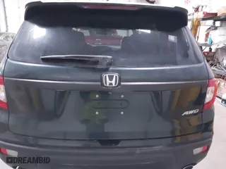 2019 Honda Passport EX-L with VIN 5FNYF8H53KB028590, listed as a IAAI auction lot 41475668 with 44,204 mi miles. Bid and sale history available at carsss.com. Image 16.