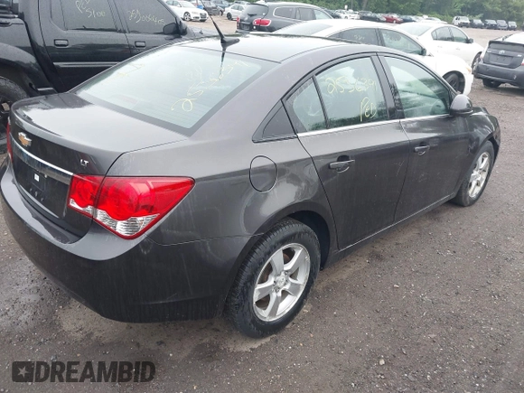 2014 Chevrolet Cruze 1LT with VIN 1G1PC5SB8E7317307, listed as a IAAI auction lot 42576237 with Not provided miles and . Bid and sale history available at DreamBid. Image 4.