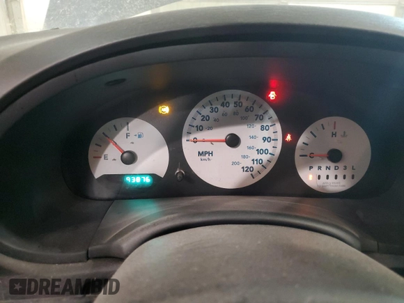 2005 Dodge Caravan SE z VIN 1D4GP25R75B395645, wystawiony jako Copart lot #75489974 z przebiegiem 93 876 mil mil oraz Szkoda całkowita • Salvage title. Historia ofert i sprzedaży dostępna na DreamBid. Obrazek 9.
