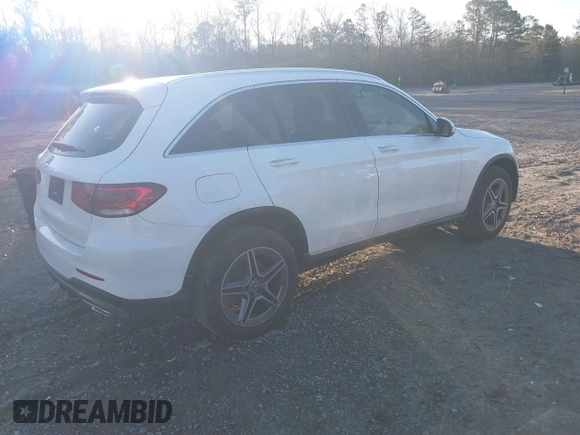 2022 Mercedes-Benz GLC with VIN W1N0G8DB9NG020664, listed as a IAAI auction lot 41816562 with 53,413 mi miles. Bid and sale history available at carsss.com. Image 4.